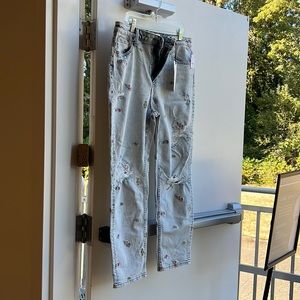 Free people- driftwood Gizelle Mom Jeans.  Size 31 NWT